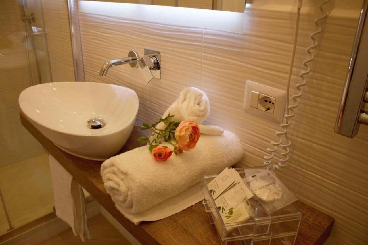 52 Vespasiano Vatican Suites Рим Номер фото